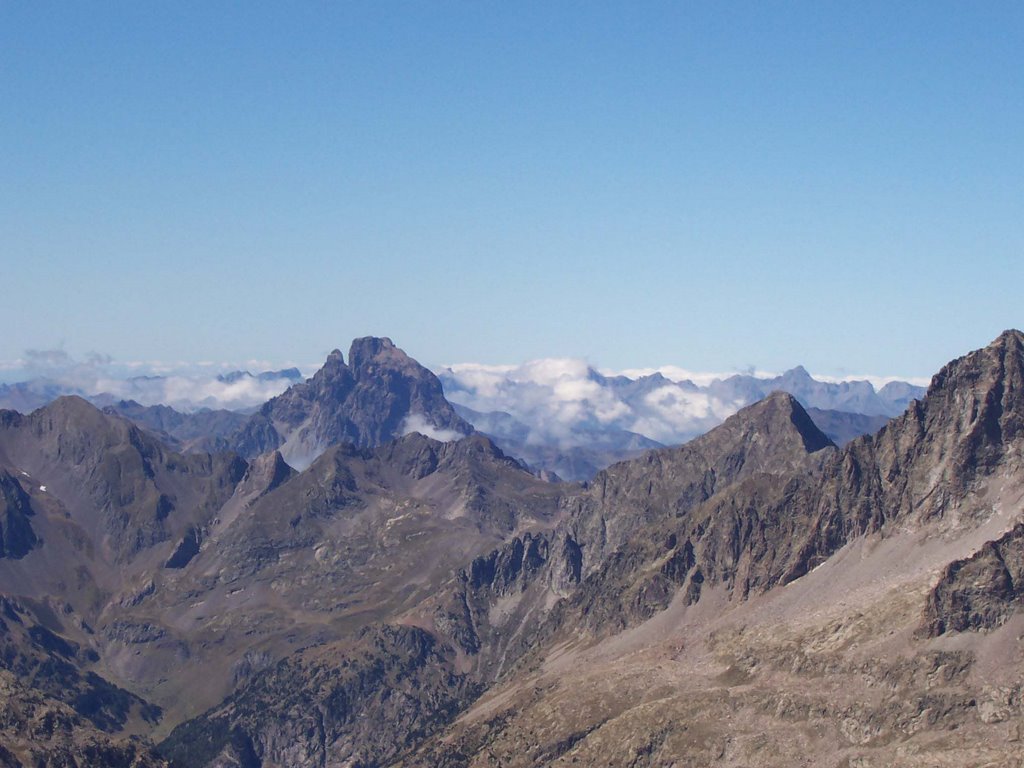 Pic du Midi d'Ossau depuis la Grande Fache by Gui²