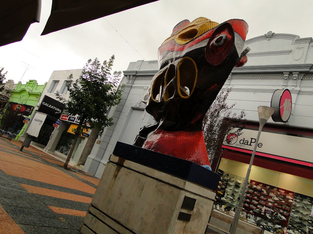 Peatonal by Andrés Álvaro Rodríguez