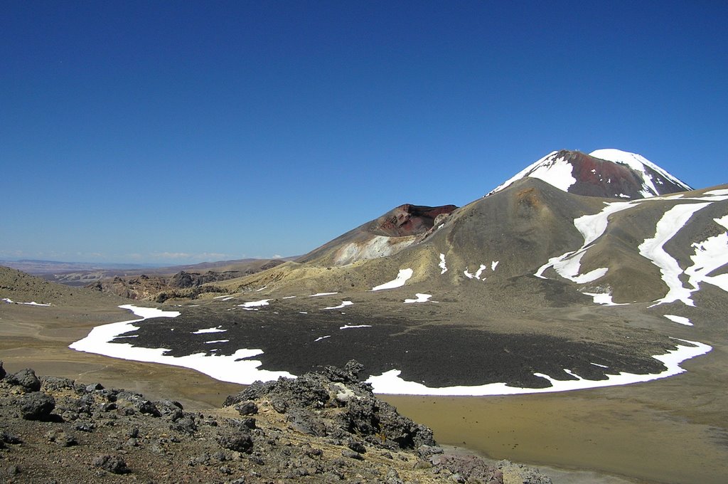 Tongariro Crossing 23 by Vangelis Fitsios