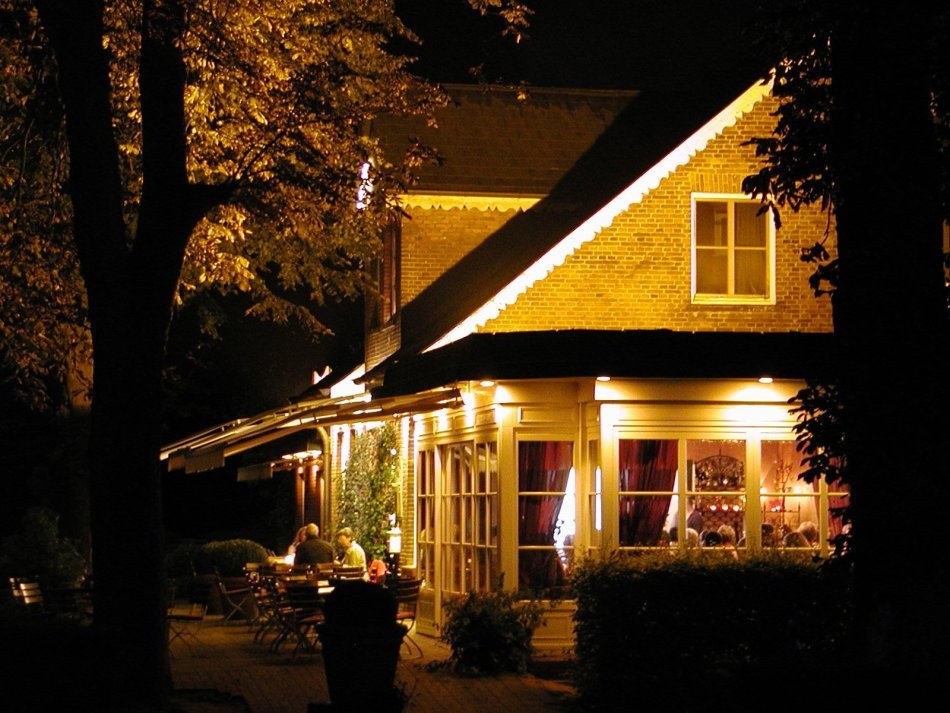 Restaurant Wohldorfer-Mühle by Hans Wolters