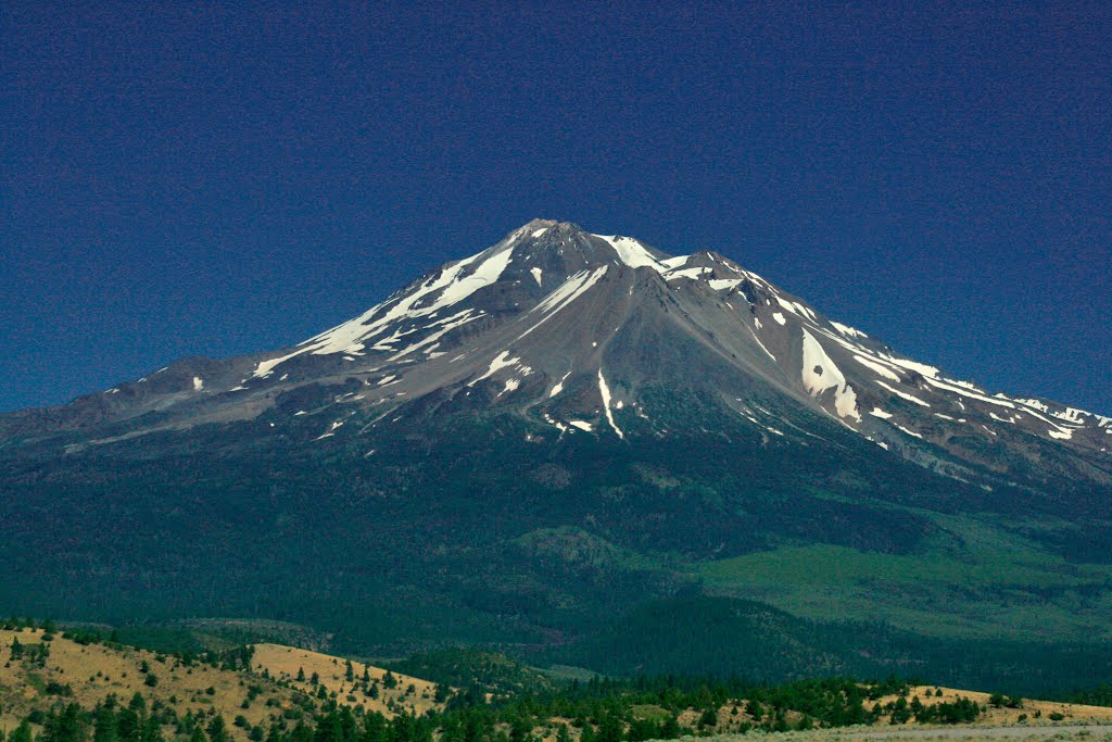 Mount Shasta by Sebass10 (Thomas)