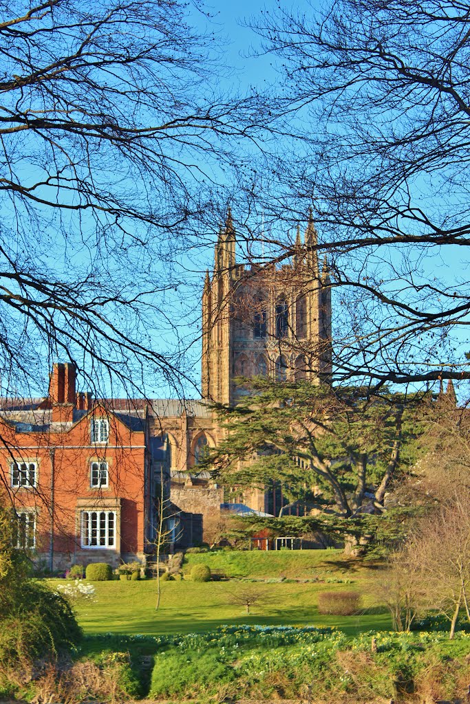 Hereford Cathdral* by Graham Willetts