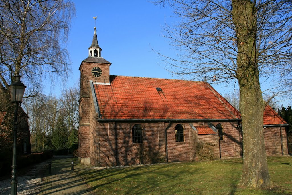 Herpen - Koolwijksestraat 5 : St. Annakapel by Scholte