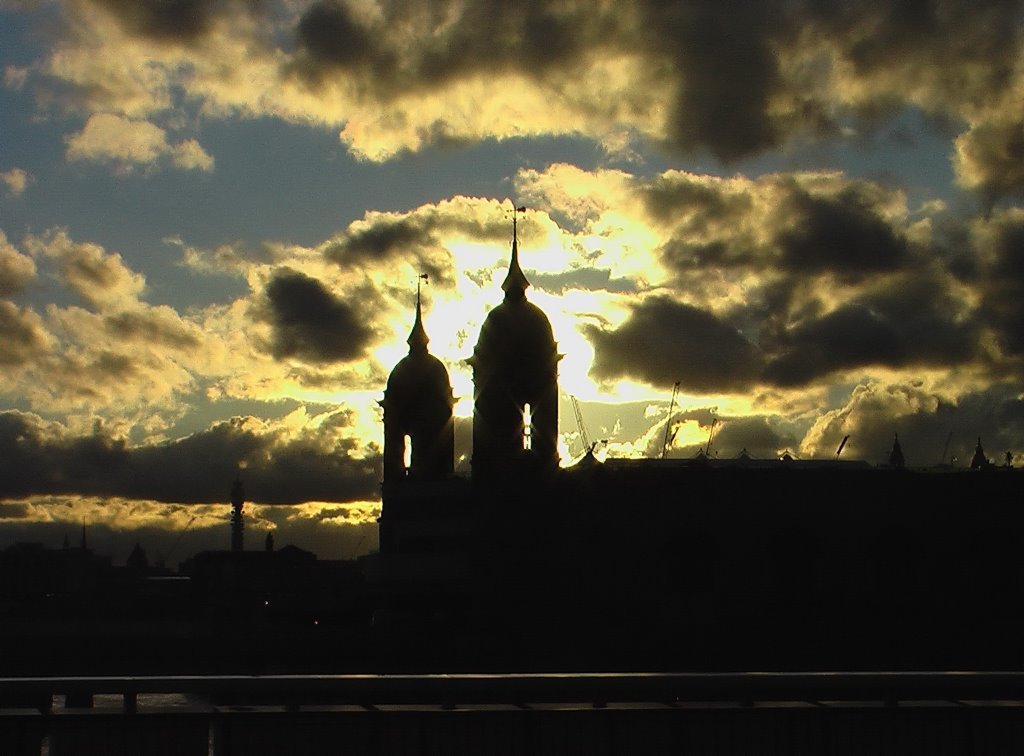 St Paul's Cathedral, London by Nicola e Pina Europa…