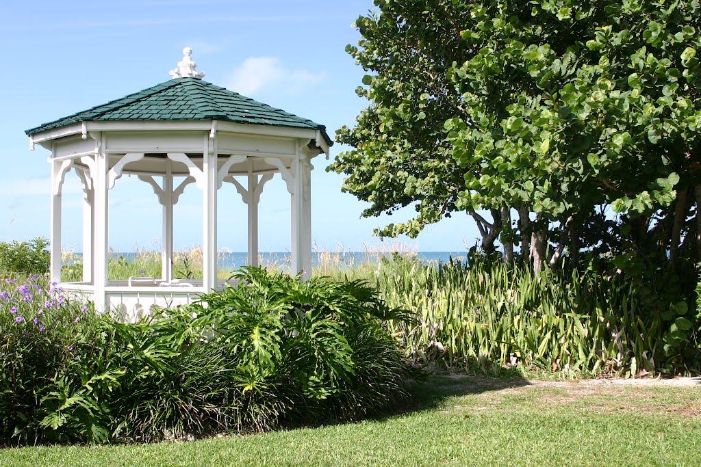 Pavillion at Harrington House by KryanPhoto