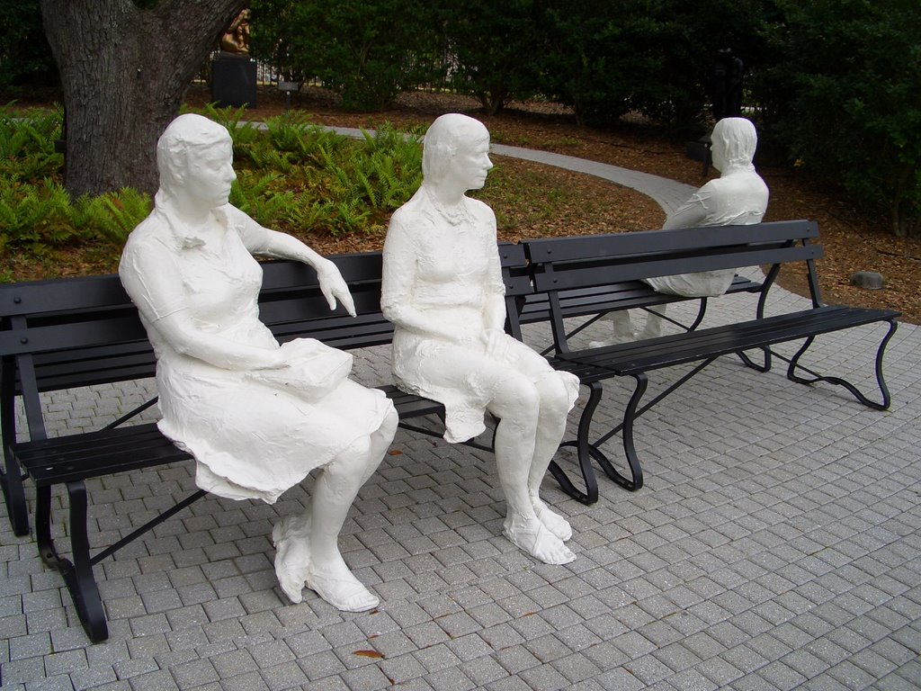 Sculpture Garden - Women on Bench by jeffrade