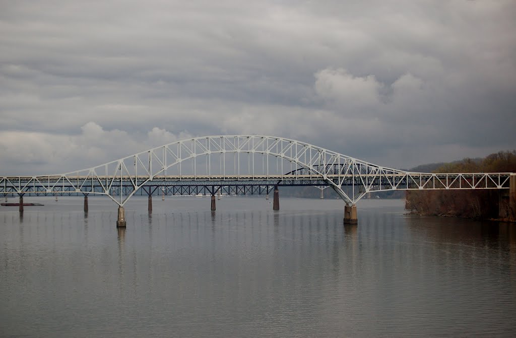 Thomas J Hatem Memorial Bridge crossing the Susquehanna River from Harve de Grace to Perryville, MD by Scotch Canadian