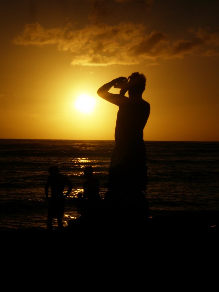 Sunset at Waikiki Beach by chadneufeld