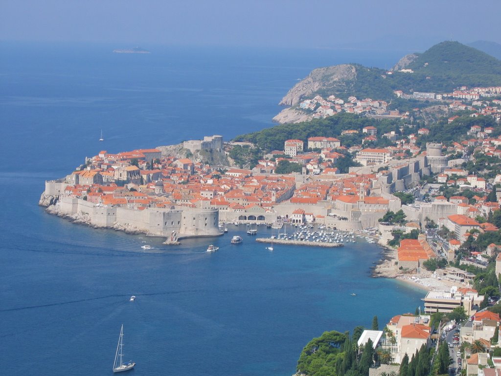 Dubrovnik, Croatia by ugljovlaknas