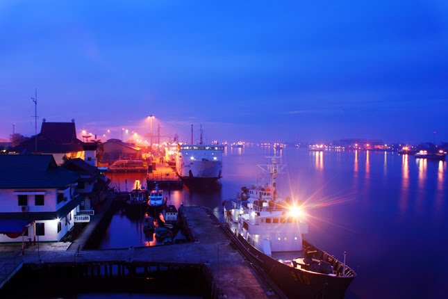 Pelabuhan kota Pontianak by bengadji