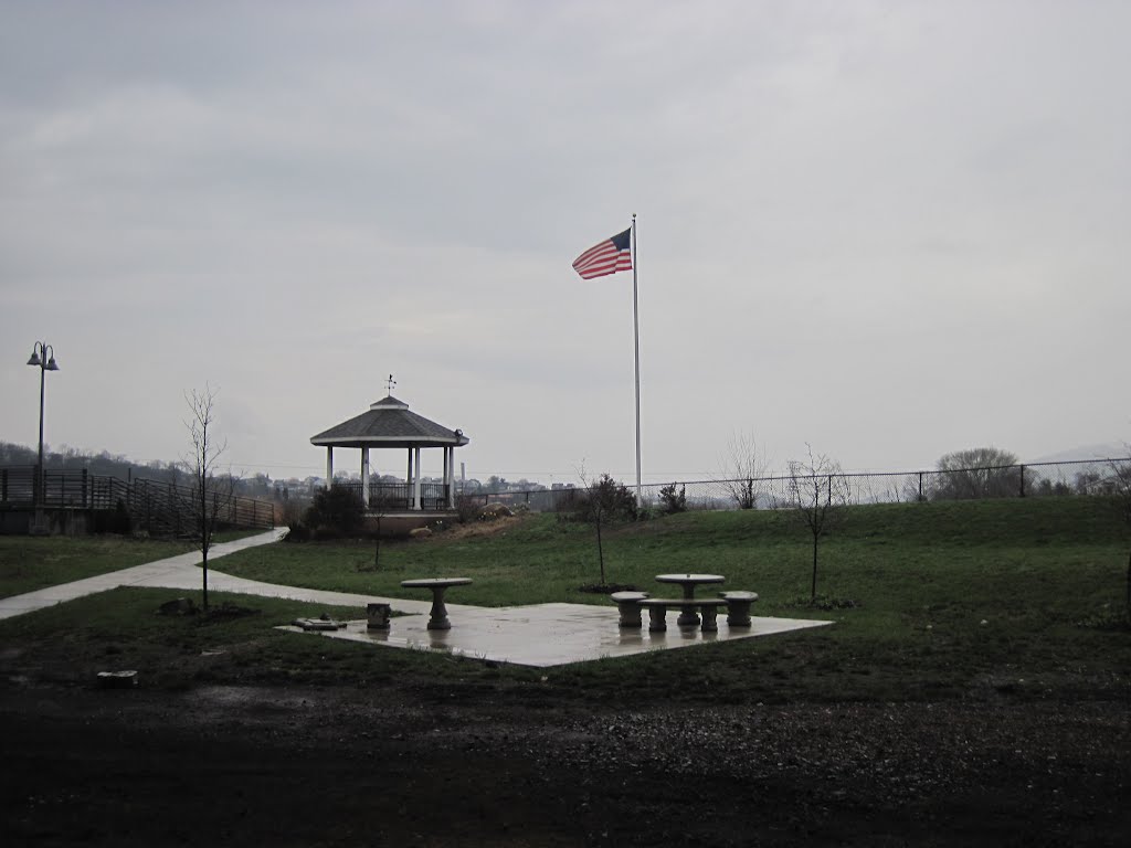 Old Glory waving over the park overlooking the confluence of Wills Creek and the Potomac by midatlanticriverrat