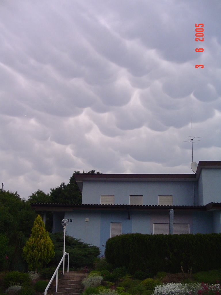 Mammatus Wolken über dem Wurmberg by humerusschaft