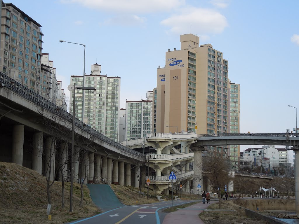 Mapo Han Riverside Park 마포 한강시민공원 by plumgarden