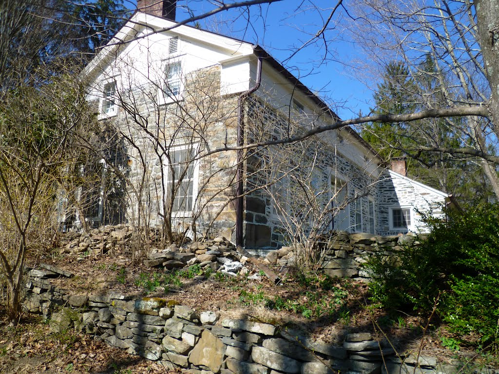 18c. vernacular farm house, roof raised & eyebrow windows added, 19c. by Mark Caro Yallum