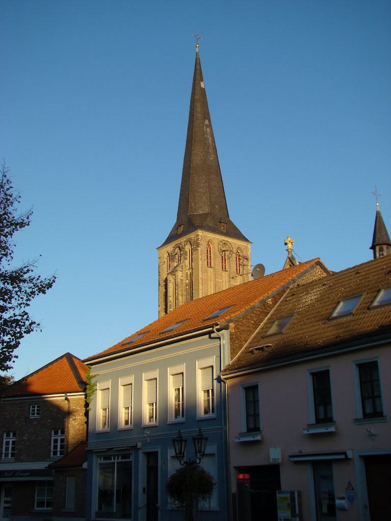 Süchteln ( St. Clemens Kirche ) Lindenplatz. Oktober 2011 by DortmundWestfalica