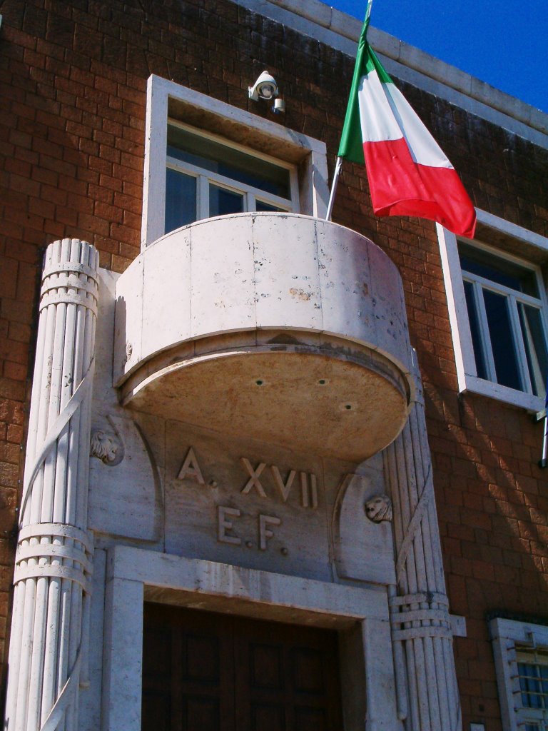 Pomezia, piazza Indipendenza by Vincenzo Surace II