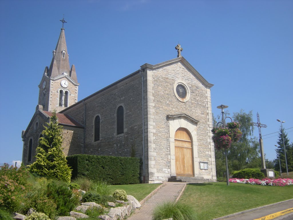 Villette d'Anthon l'église by Marc Lacelle