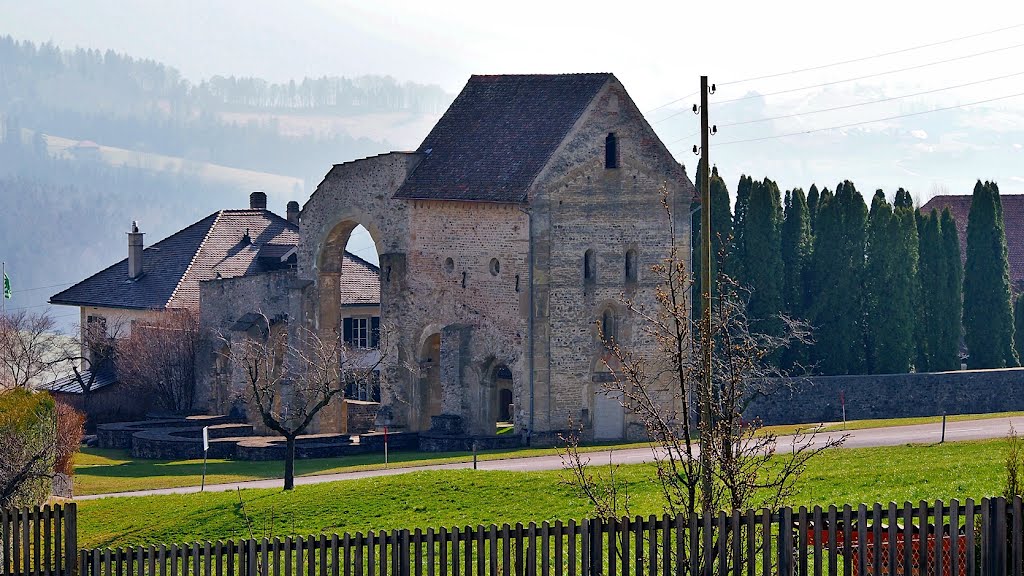 Rüeggisberg, Klosterruine des ehemaligen Cluniazenserpriorats (VIII) by Wilhelm Tell