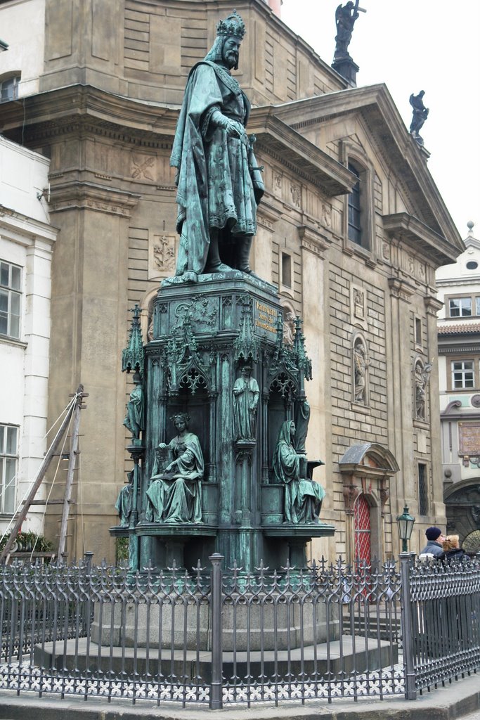 Monument, Prague(紀念碑, 布拉格) by Ray Fu