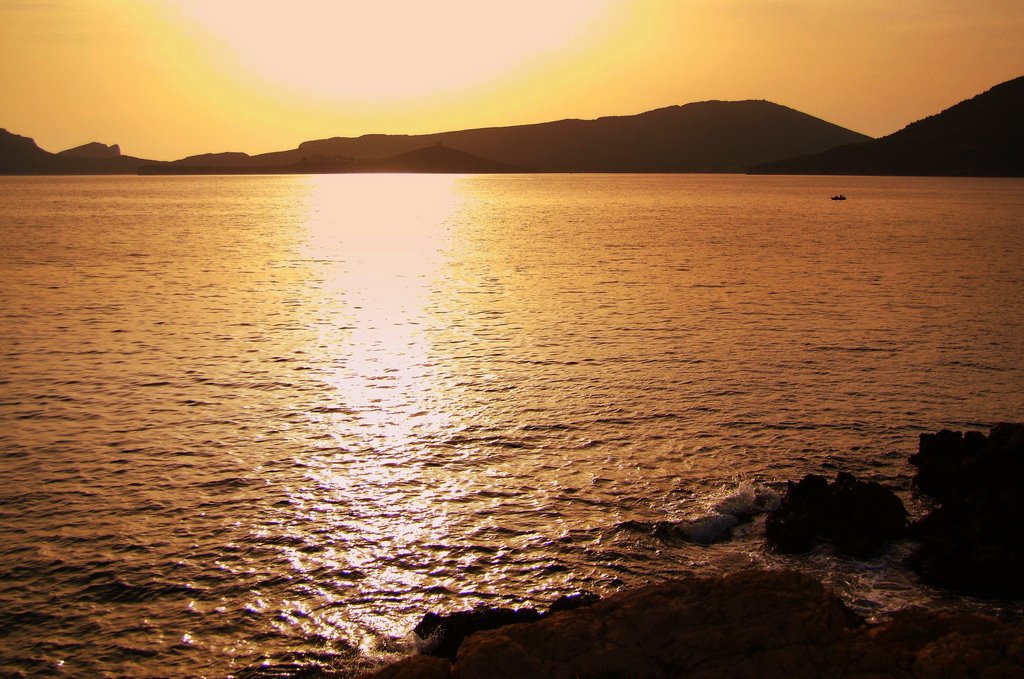 Porto conte sundown by begapics