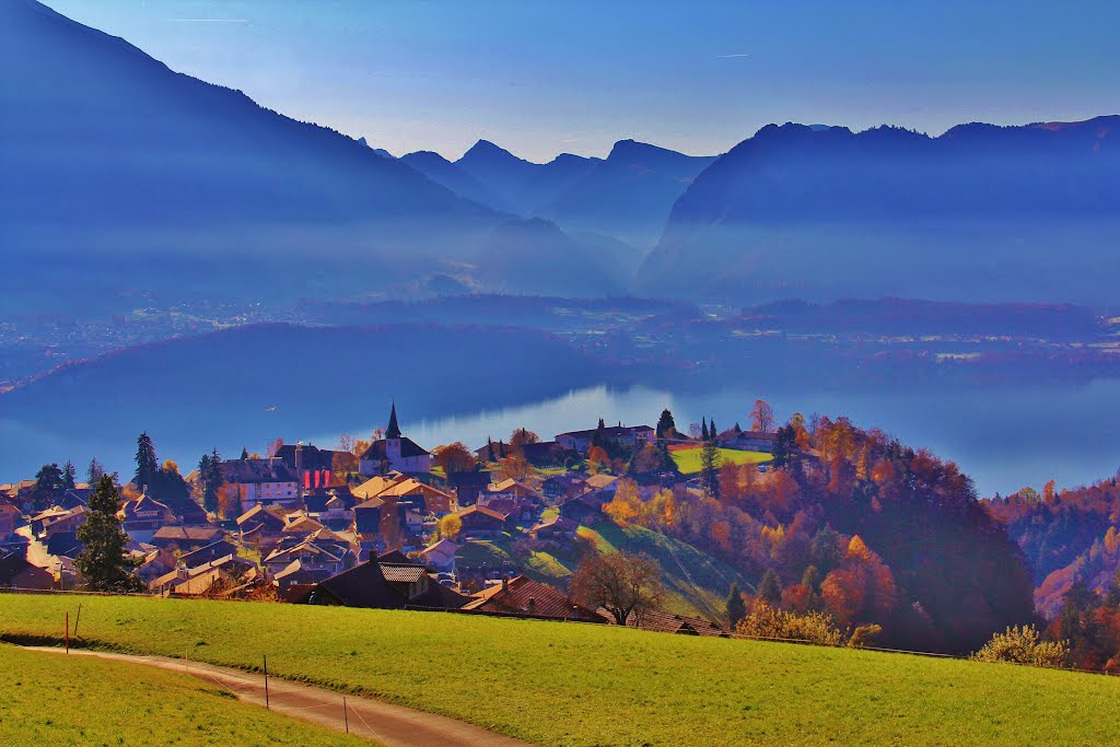 Sigriswil con i colori dell'autunno by alfonso minoli