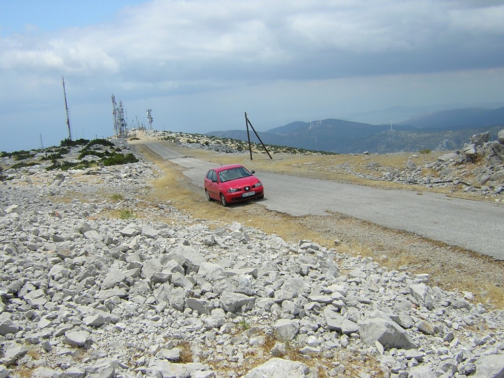 Mount Dídimo (Greece), summer 2006 by rdaniel