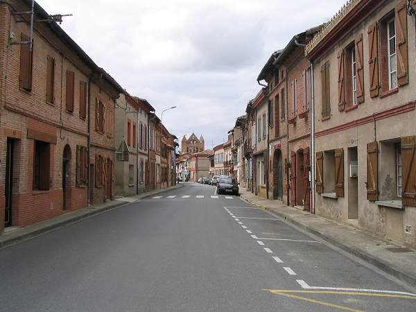 Baziège rue du bourg by viatolosana