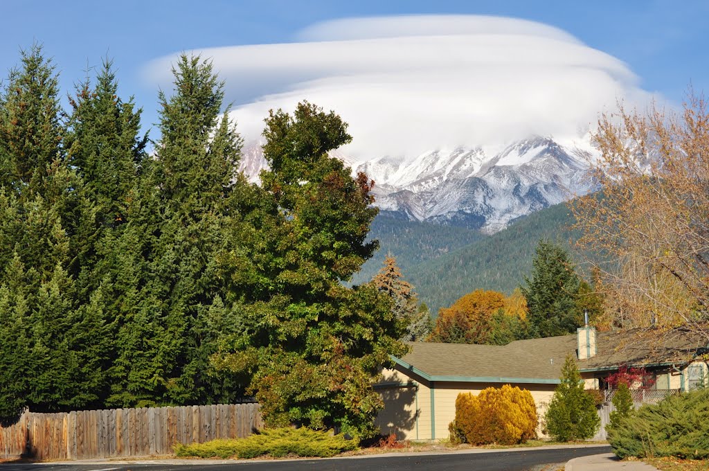 Mt.Shasta. by Dmilson Mendes