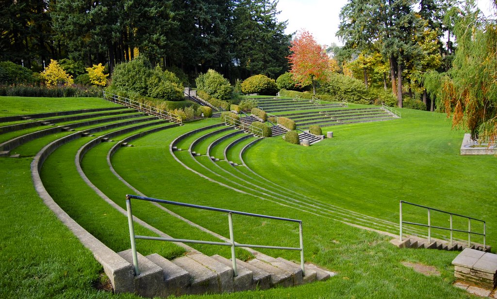 Rose Test Garden, Portland Oregon by lecz0r