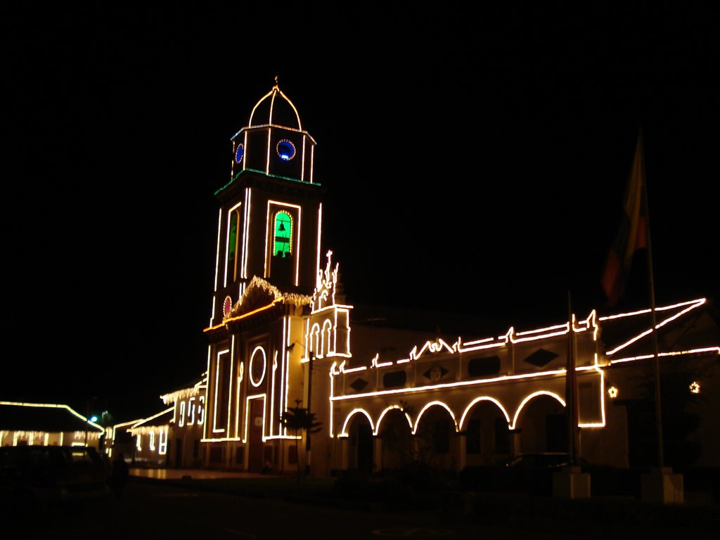 IZA, Boyacá. Plaza principal en Navidad by Luis Angel Sierra A.