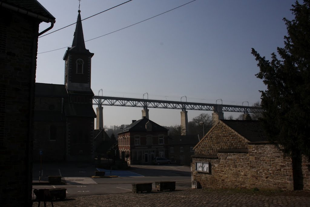 *Moresnet: l'église et le viaduc by Hans Briaire