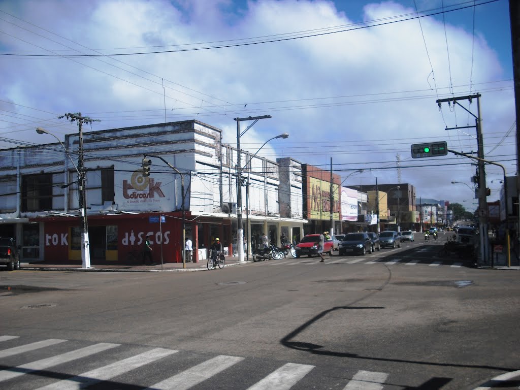 Avenida em Macapá by Alexandre Barros#