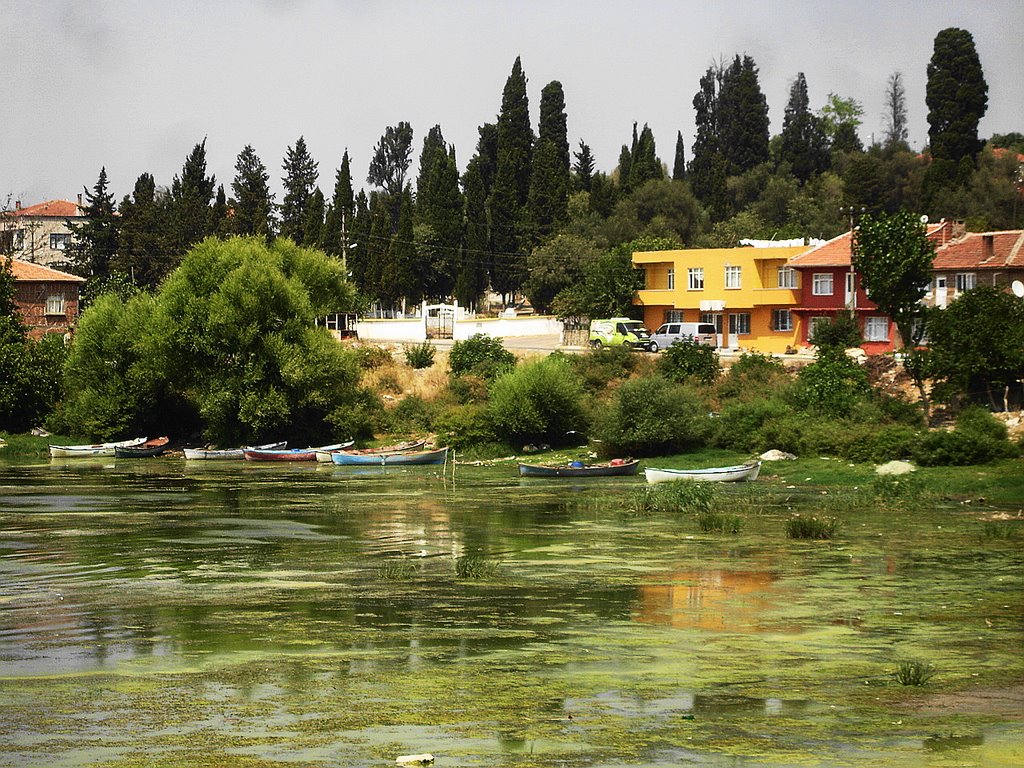 Bursa - Ulubat (Apolyont) gölü by serhat sahim