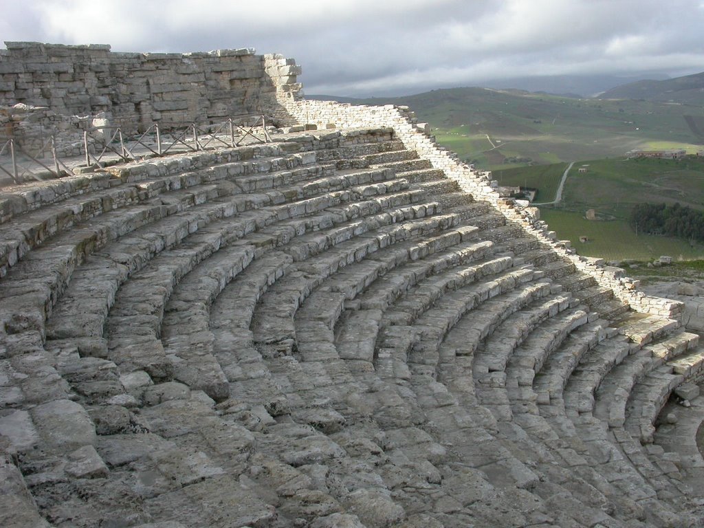 Segesta by korovamilk