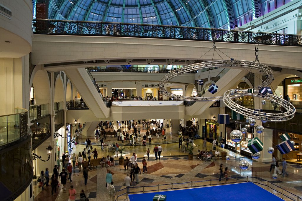 Mall of the Emirates by cspillekom