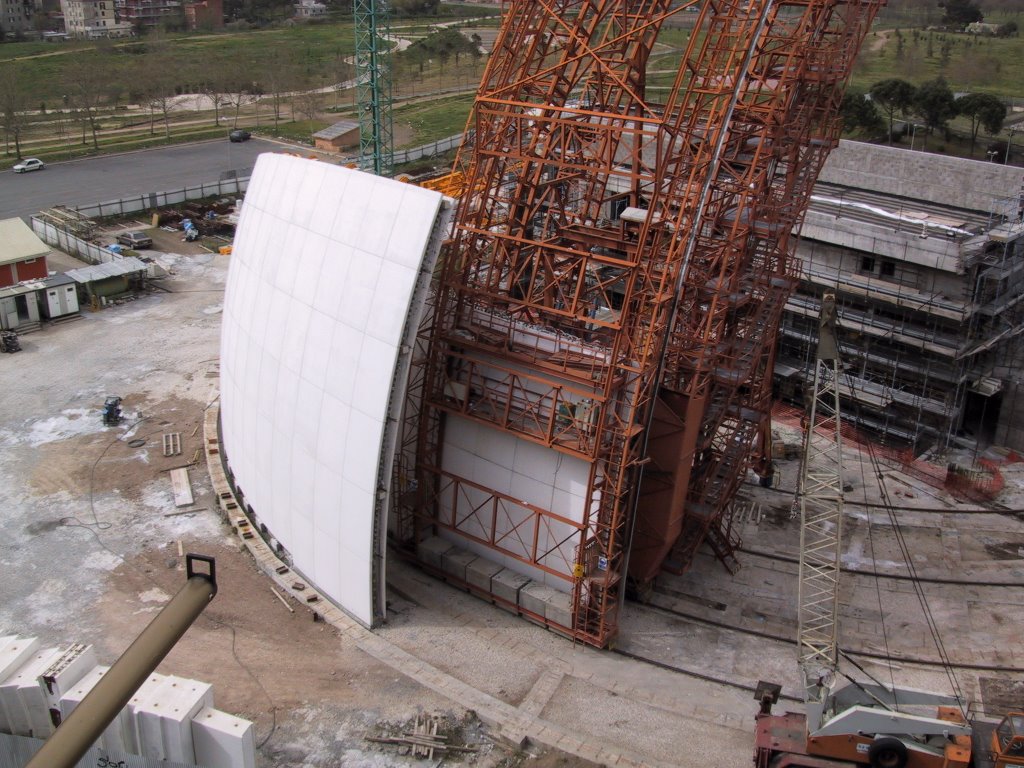 Chiesa in costruzione T3T - Roma by francogio