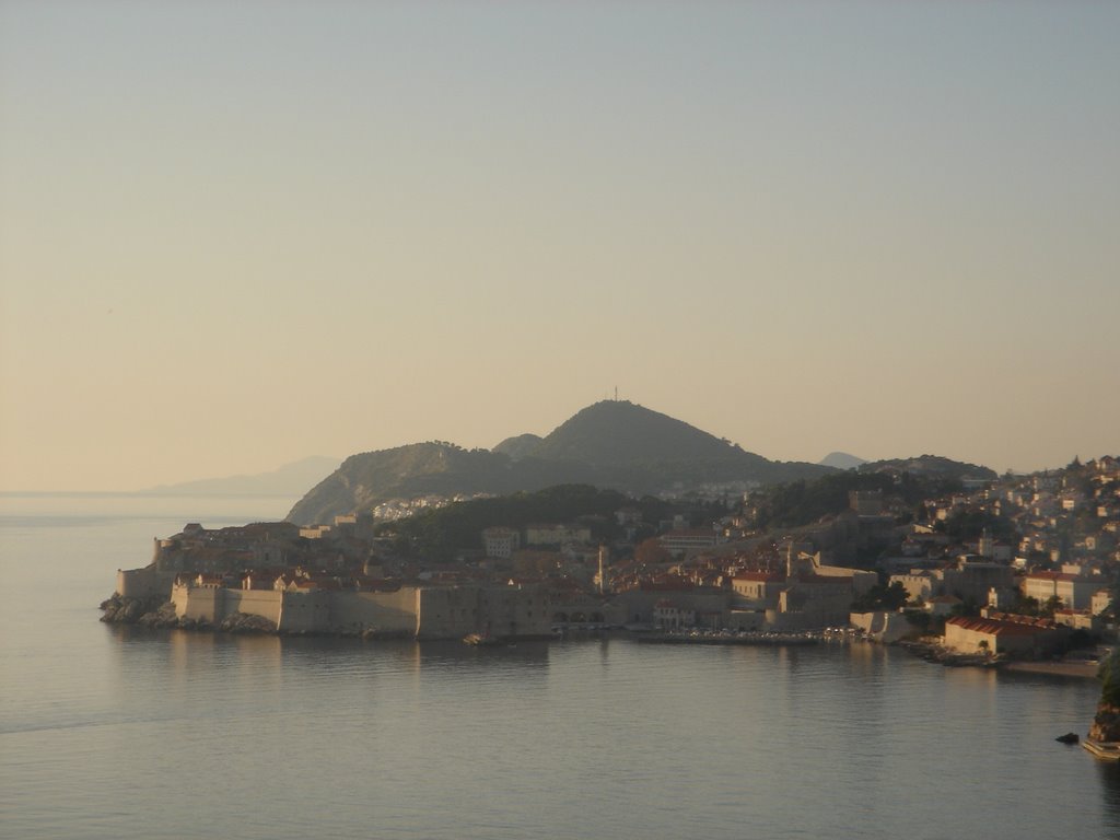 Dubrovnik od Sv.Jakova by nate7