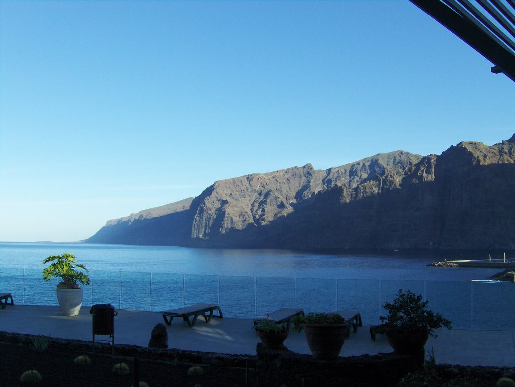 Los Gigantes, Tenerife by Erik Birch Andersen