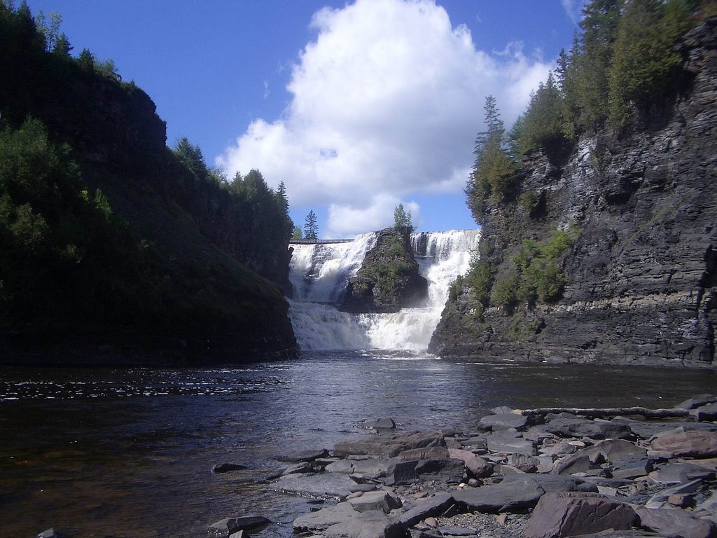 Kakabeka Falls by Dave Orzech