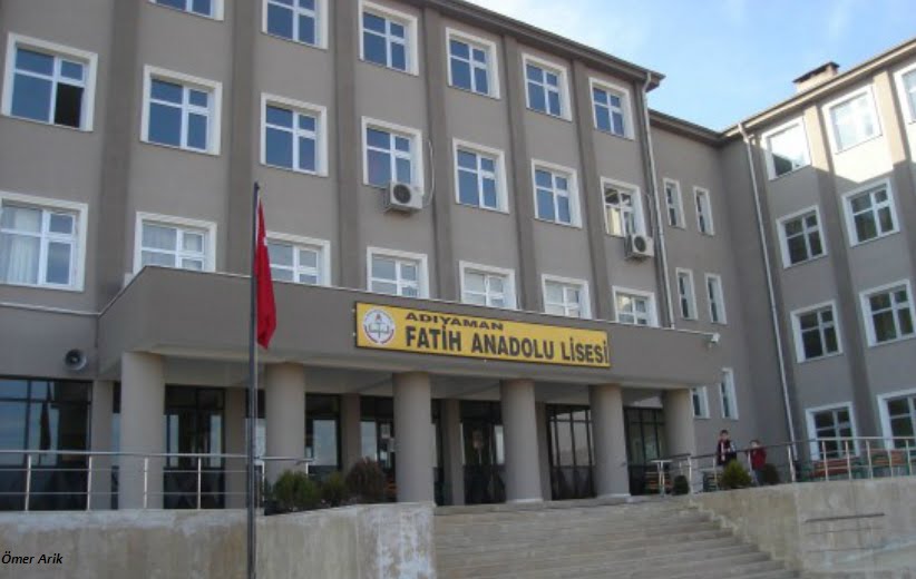 Fatih Anadolu Lisesi by Ömer Arik