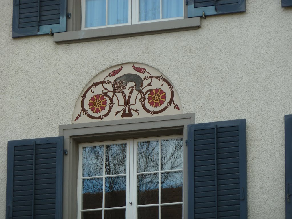 Birchstrasse: Viech und Blumen am Bau by franzhorvath