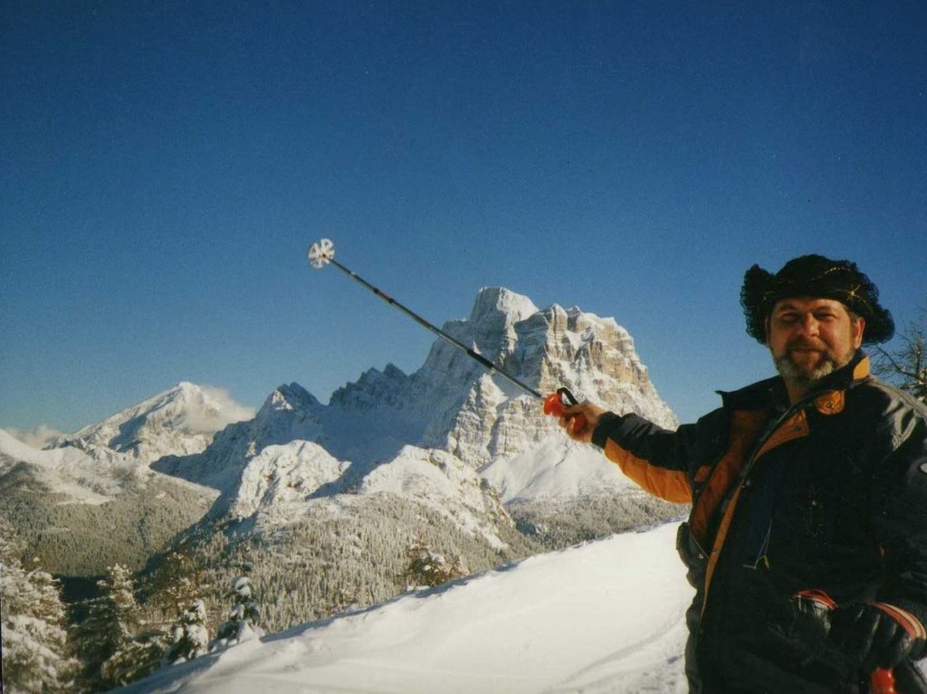 Alleghe - Pecol - Civetta view from Pelmo 3168m 12 01 2001 by Zoran Kurelić Rabko