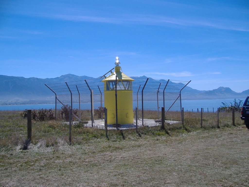 Kaikoura Lighthouse by micadeuk