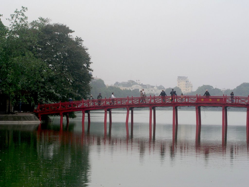 Huc Bridge on Hoam Kiem Lake by Eric Rasmussen