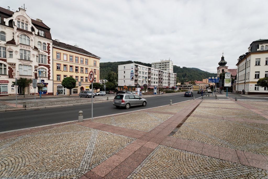 Děčín - Masarykovo náměstí - View NNW by txllxt