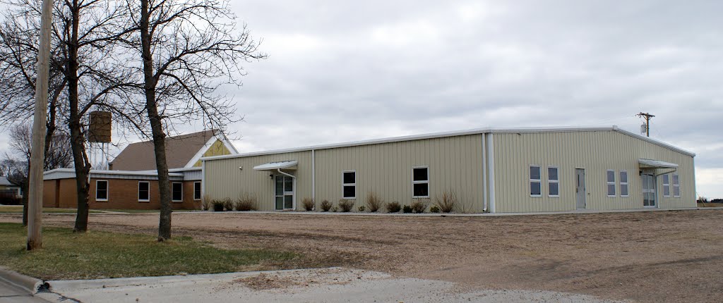 Cairo, NE: Christ Lutheran (LCMS) by pylodet