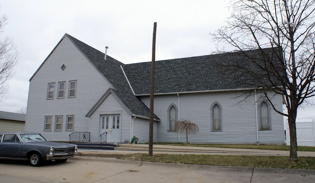 Cairo, NE: former United Methodist church by pylodet