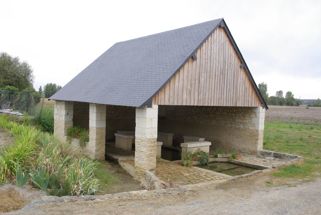 Lué-en-Baugeois, le lavoir by eurasia21