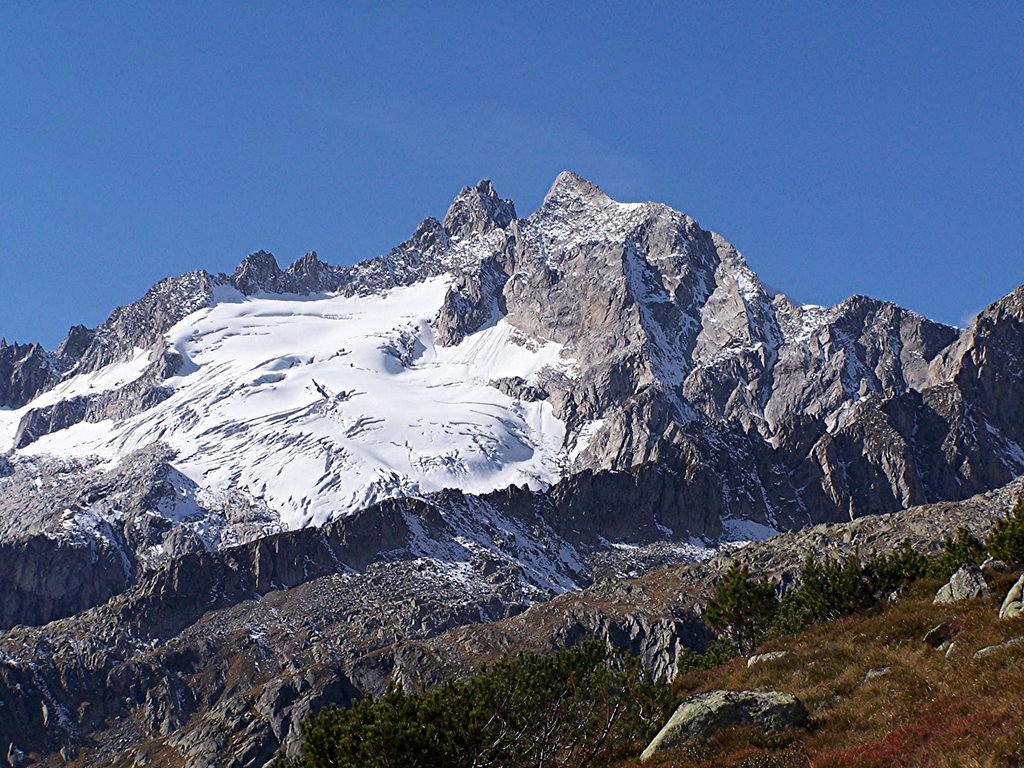 Blick auf Reichenspitze und Gabler by dietmarproske