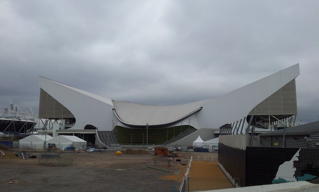 Aquatic Centre by shaun mattison